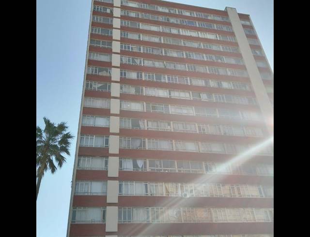 2 BEDROOM APARTMENT FOR SALE IN DURBAN CBD